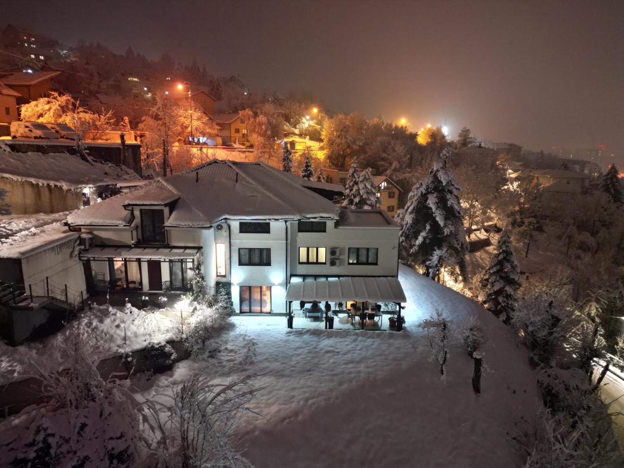 Residence 33 Sarajevo Ngoại thất bức ảnh